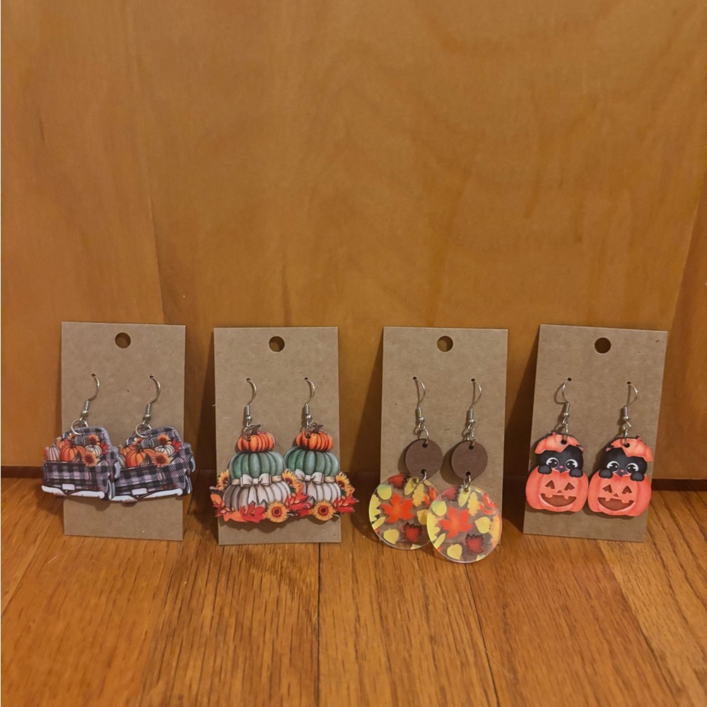 Source Unknown Festive Fall Earrings Lot
